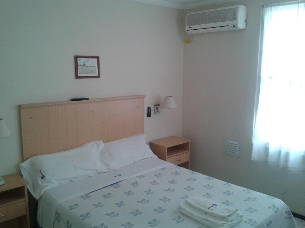 Mari Plaza Hotel 布宜诺斯艾利斯 外观 照片