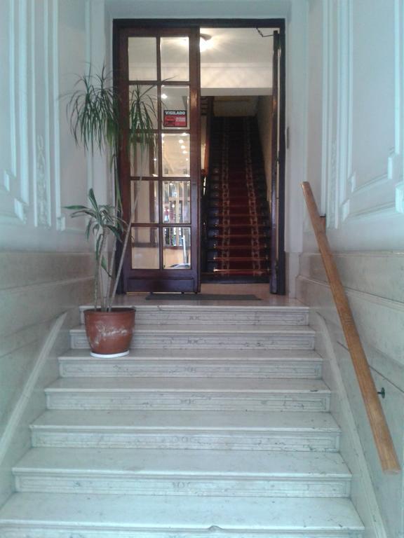 Mari Plaza Hotel 布宜诺斯艾利斯 外观 照片