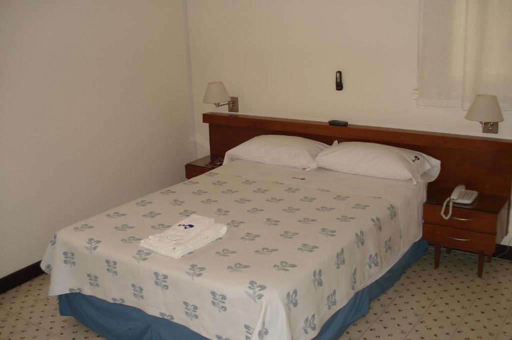 Mari Plaza Hotel 布宜诺斯艾利斯 外观 照片